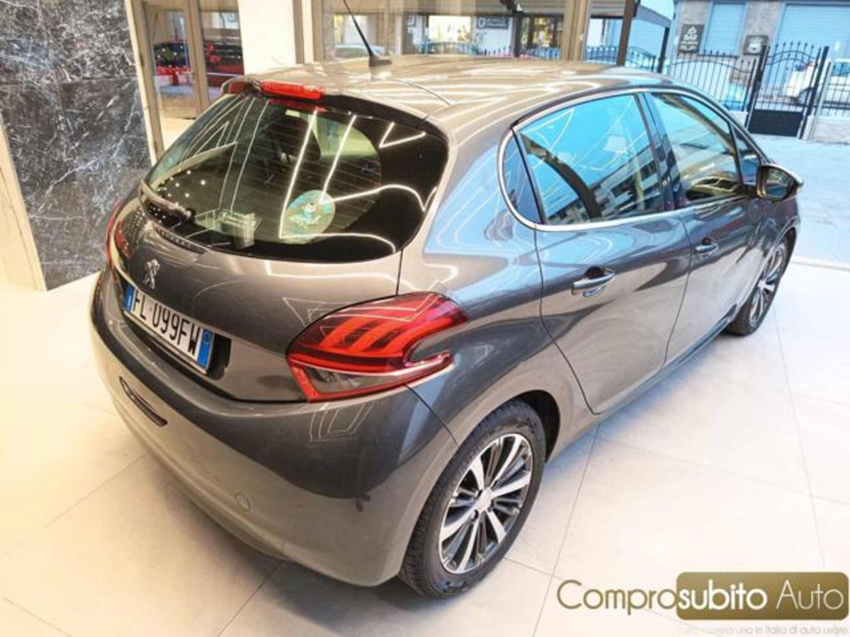 Peugeot 208 HDi 68 CV 5 porte Access (5)