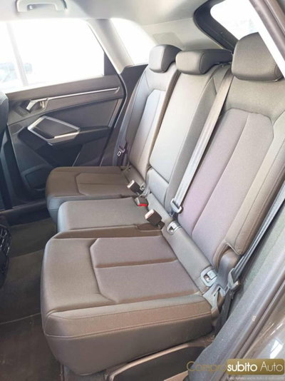 Audi Q3 35 TDI quattro Business (13)