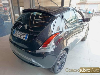 Lancia Ypsilon 1.0 FireFly 5 porte S&S Hybrid Gold Plus (7)