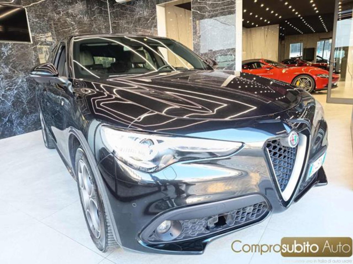 Alfa Romeo Stelvio Stelvio 2.2 Turbodiesel 210 CV AT8 Q4 Veloce (11)