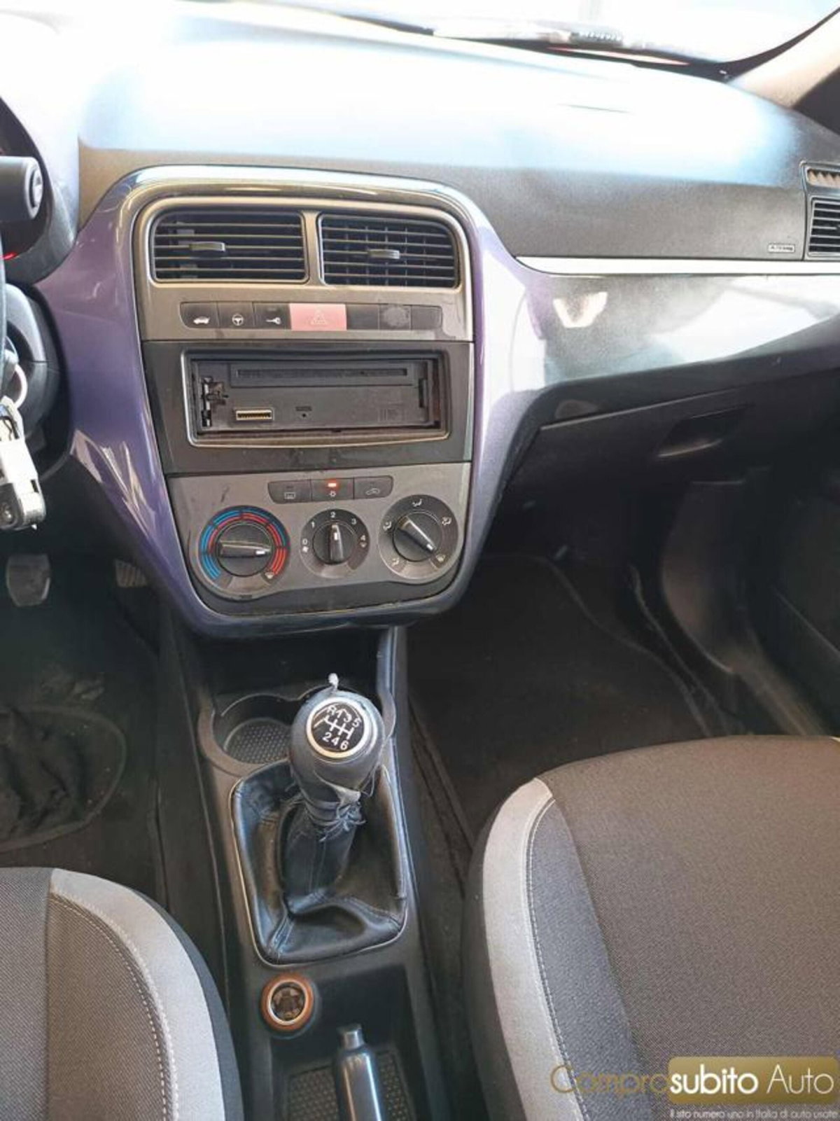 Fiat Grande Punto 1.3 MJT 75 CV 5 porte Dynamic (14)