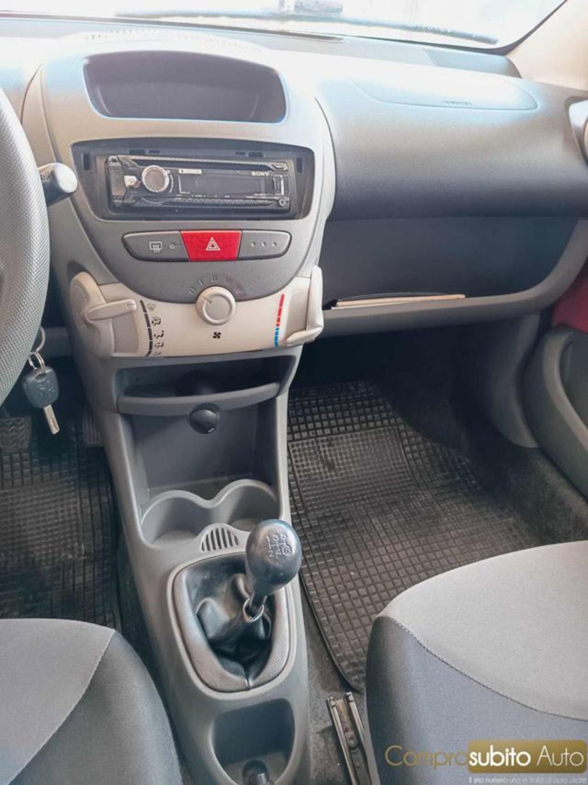 Peugeot 107 68CV 5p. Desir (13)