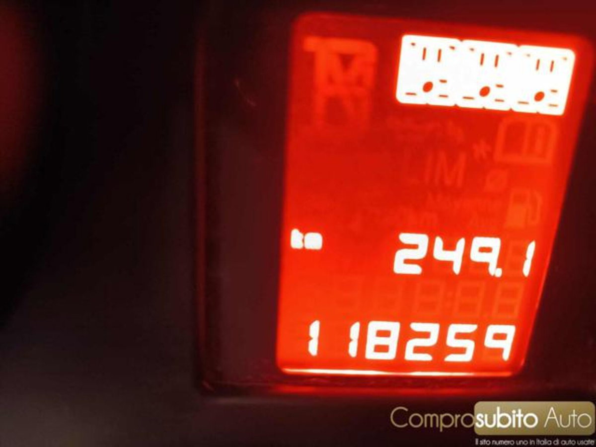 Opel Meriva 1.4 100CV Cosmo (19)
