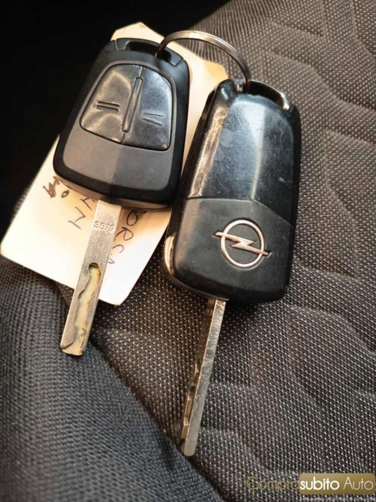 Opel Corsa 1.0 12V 5 porte Ecotec (18)