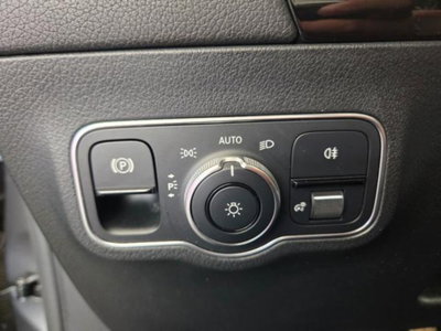 Mercedes-Benz GLA SUV 200 d AMG Line Premium Plus 4matic auto (18)