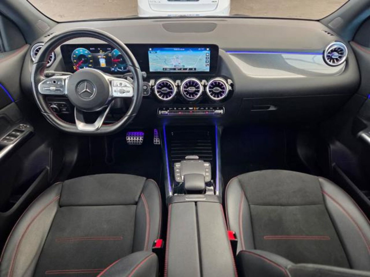 Mercedes-Benz GLA SUV 200 d AMG Line Premium Plus 4matic auto (9)