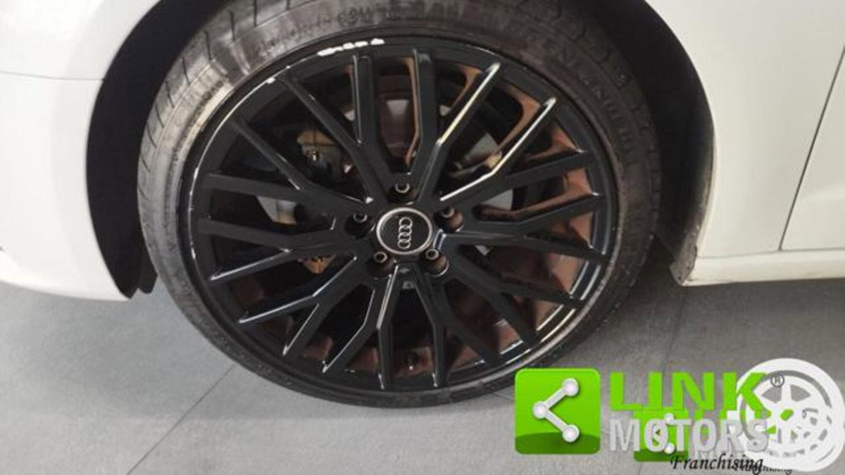 Audi A3 Sportback 1.4 TFSI g-tron Ambiente (8)