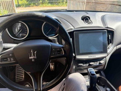 Maserati Ghibli Ghibli V6 Diesel Gransport (17)