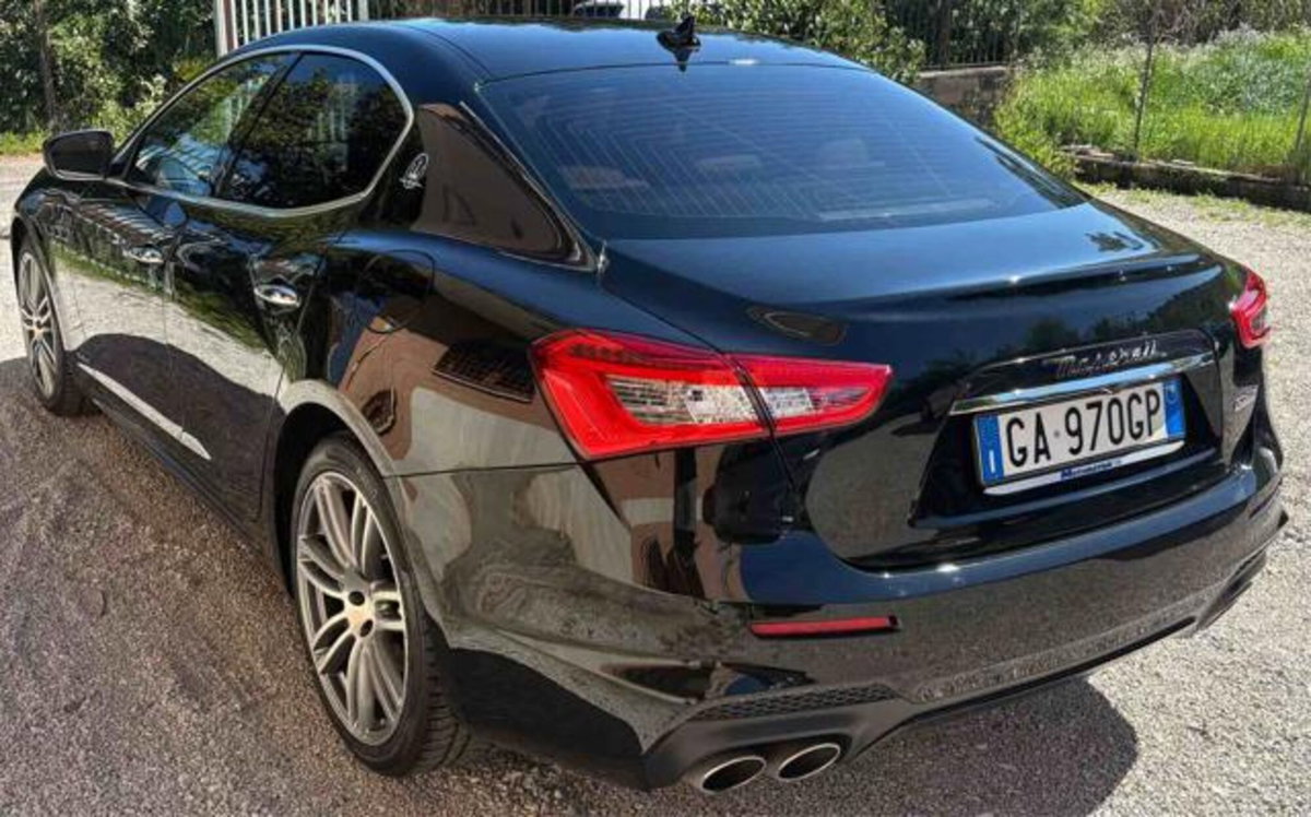 Maserati Ghibli Ghibli V6 Diesel Gransport (3)