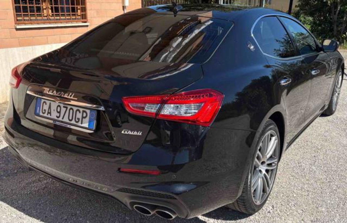 Maserati Ghibli Ghibli V6 Diesel Gransport (5)