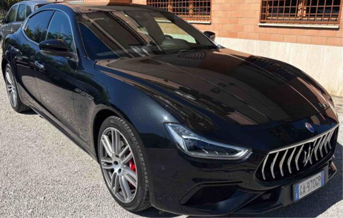 Maserati Ghibli Ghibli V6 Diesel Gransport (7)