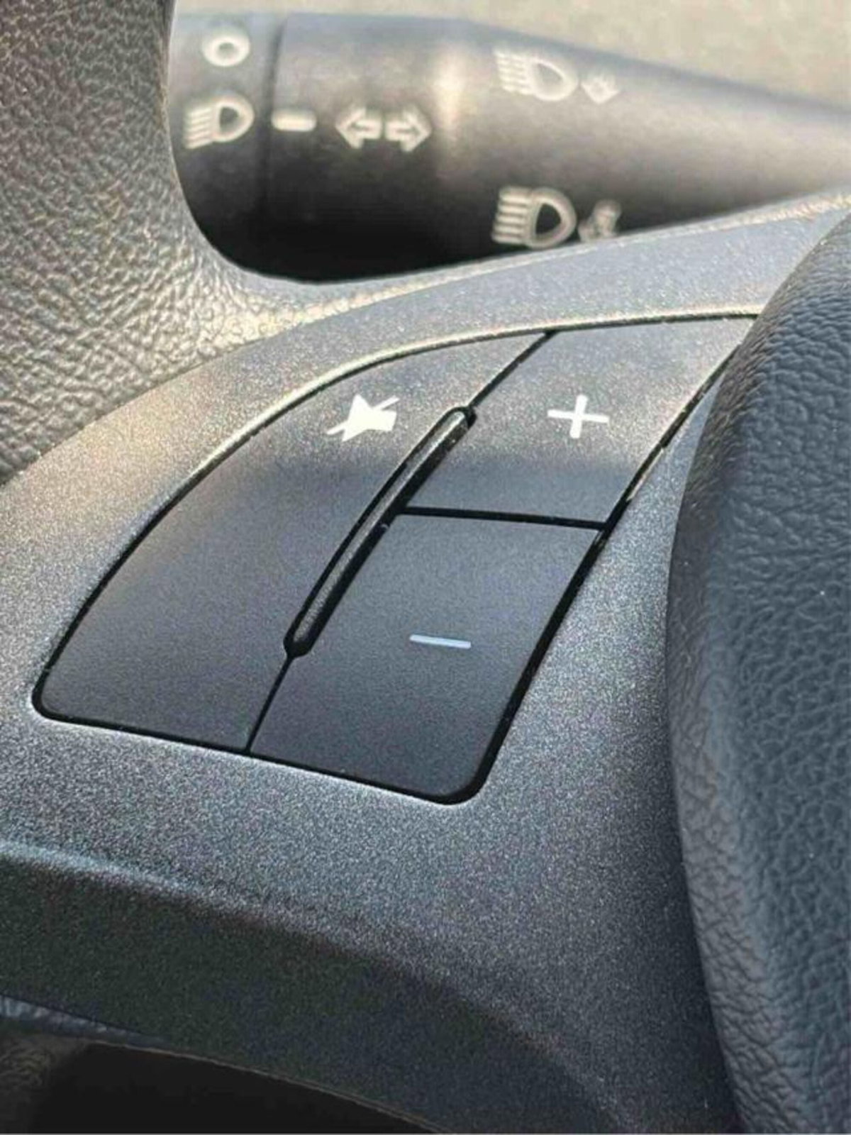 Lancia Ypsilon 1.0 FireFly 5 porte S&S Hybrid Ecochic Gold (18)