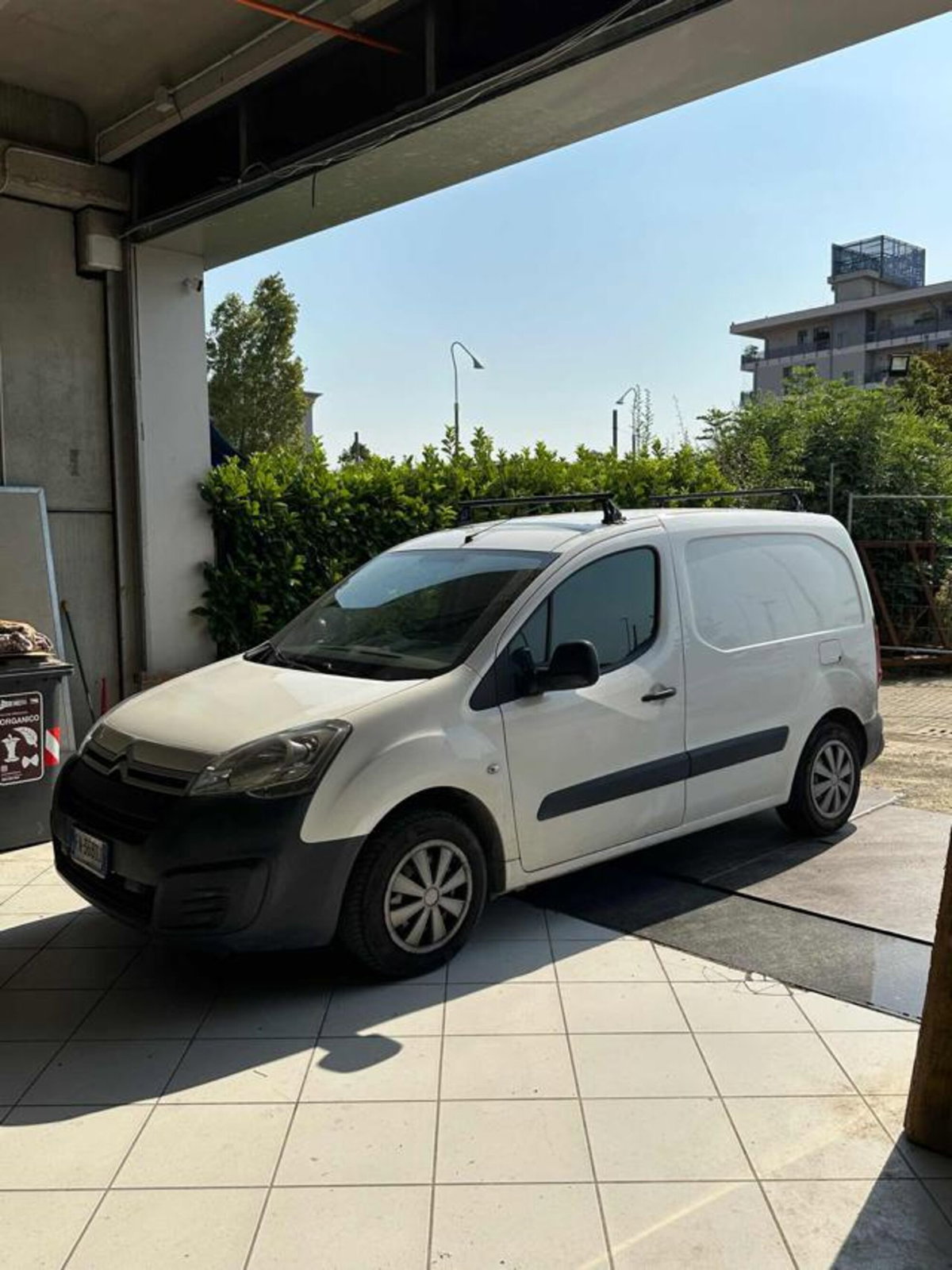 Citroen Berlingo Furgone BlueHDi 75 Van 3 posti Club L1 (4)