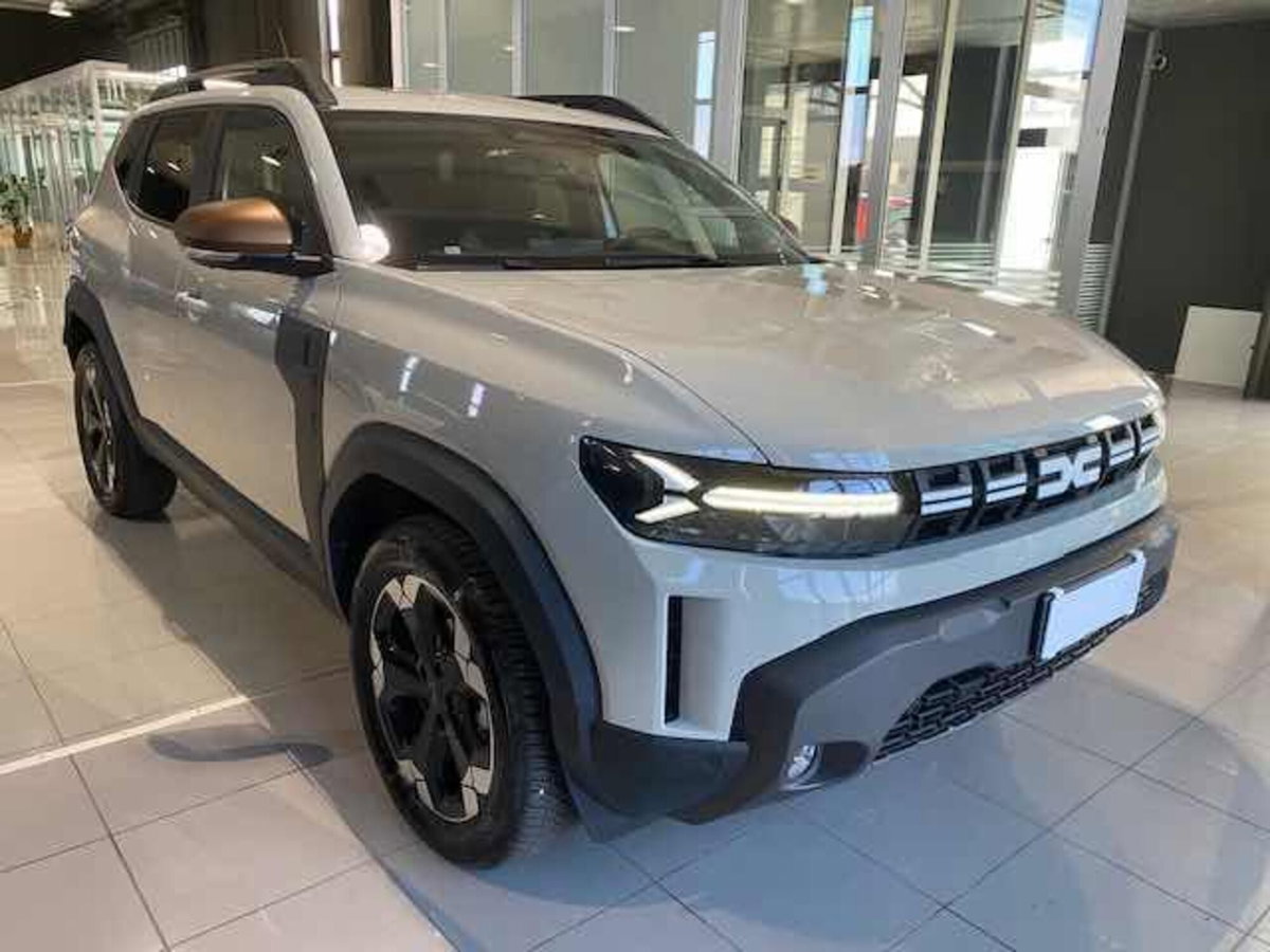 Dacia Duster 1.2 mild hybrid Extreme 4x4 130cv (2)