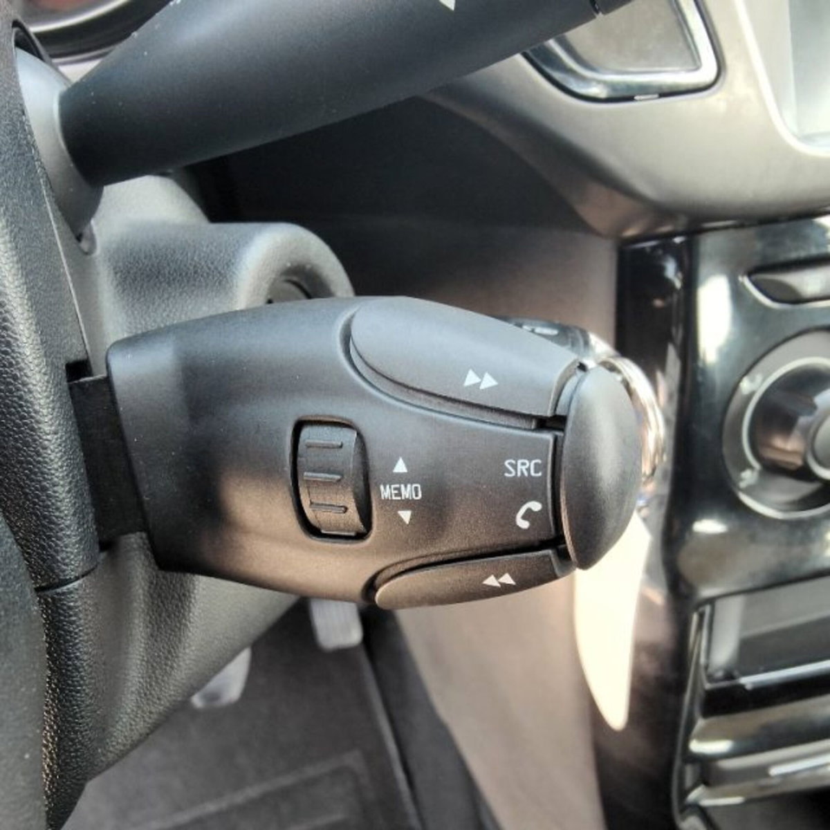Citroen C3 BlueHDi 75 Feel Edition (10)