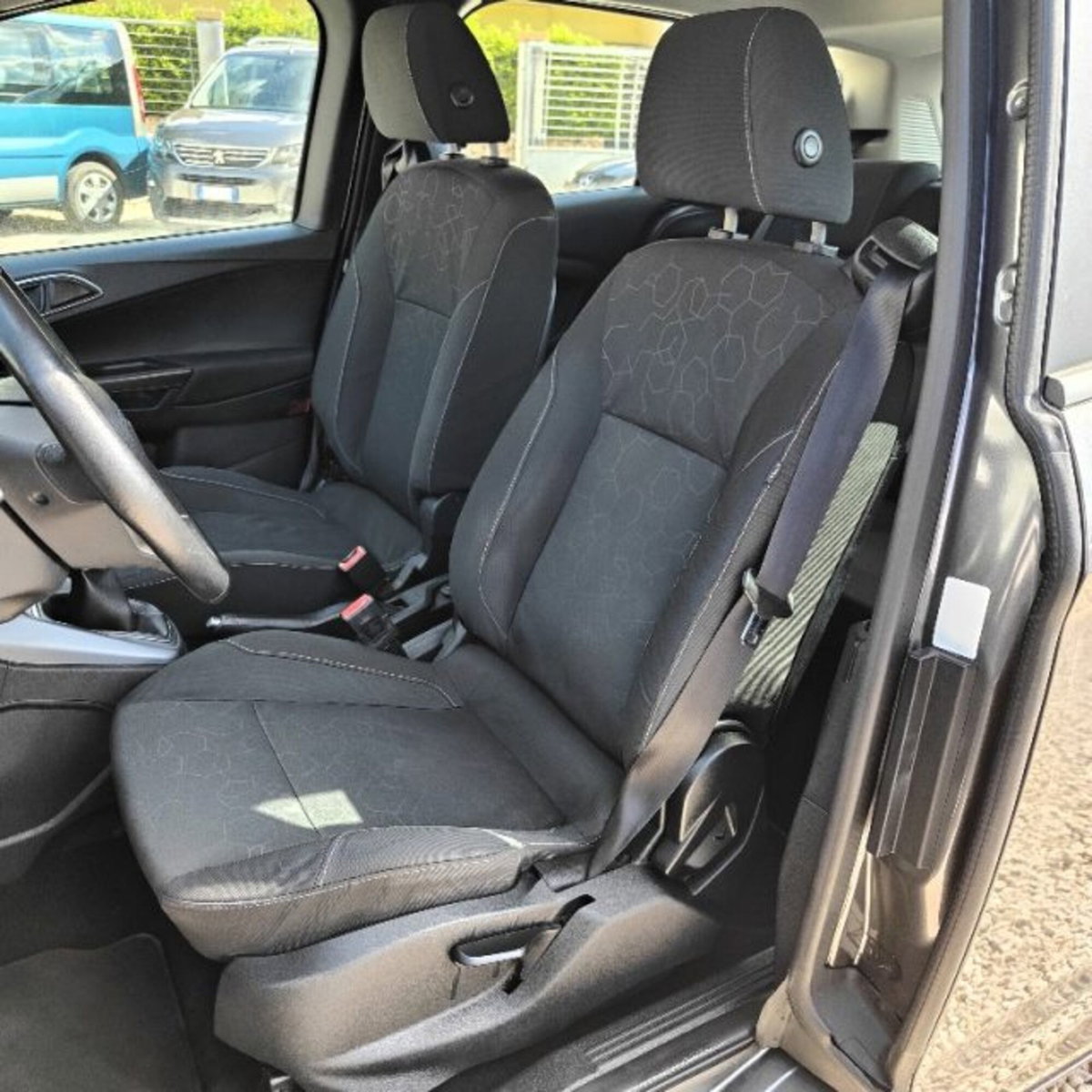 Ford B-Max B-Max 1.5 TDCi 75 CV Sport (4)
