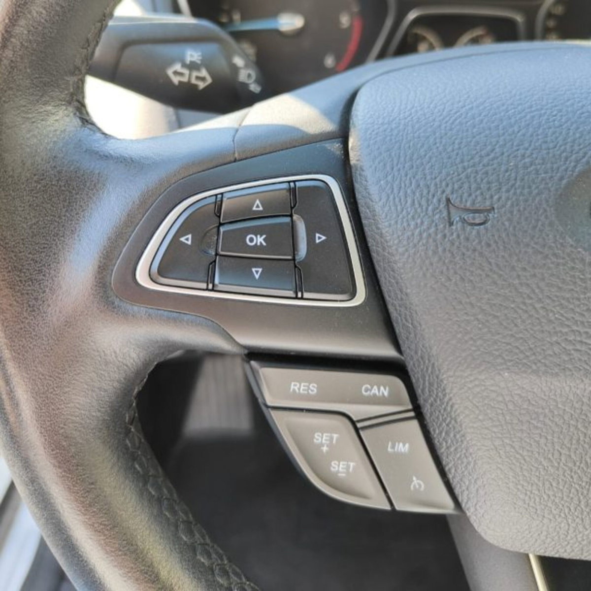 Ford Focus Station Wagon 1.5 TDCi 120 CV Start&Stop SW Business (14)