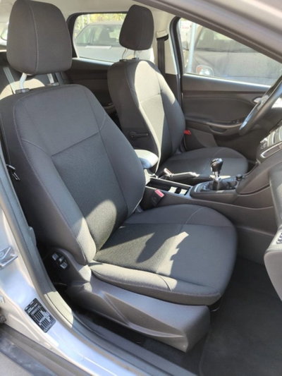 Ford Focus Station Wagon 1.5 TDCi 120 CV Start&Stop SW Business (7)