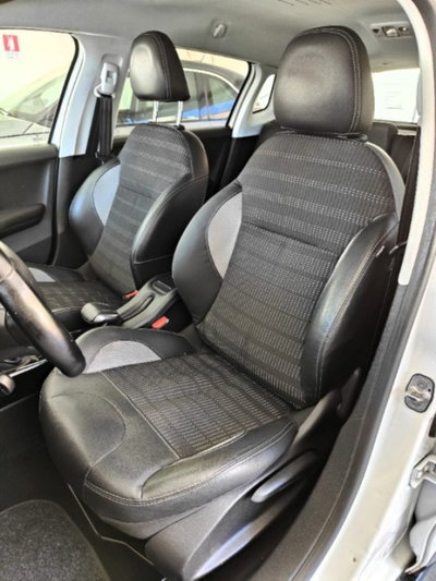 Peugeot 2008 120 S&S Allure (5)