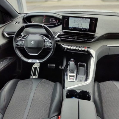 Peugeot 3008 BlueHDi 130 S&S EAT8 GT Pack (8)