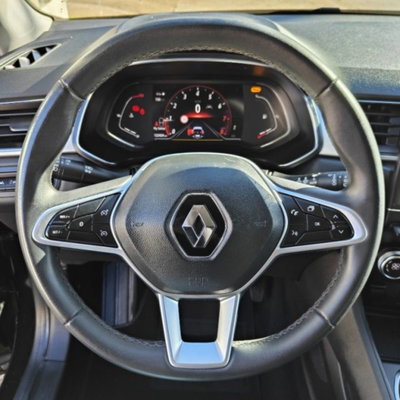 Renault Captur TCe 100 CV GPL FAP Intens (10)