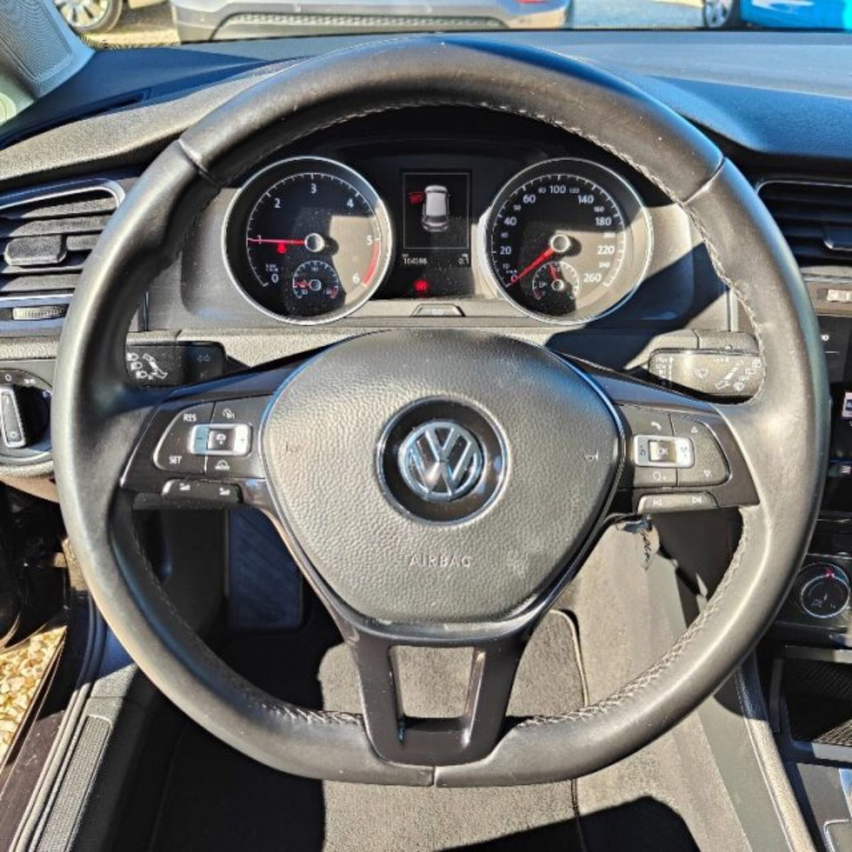 Volkswagen Golf 1.6 TDI 115 CV 5p. Business BlueMotion Technology (8)