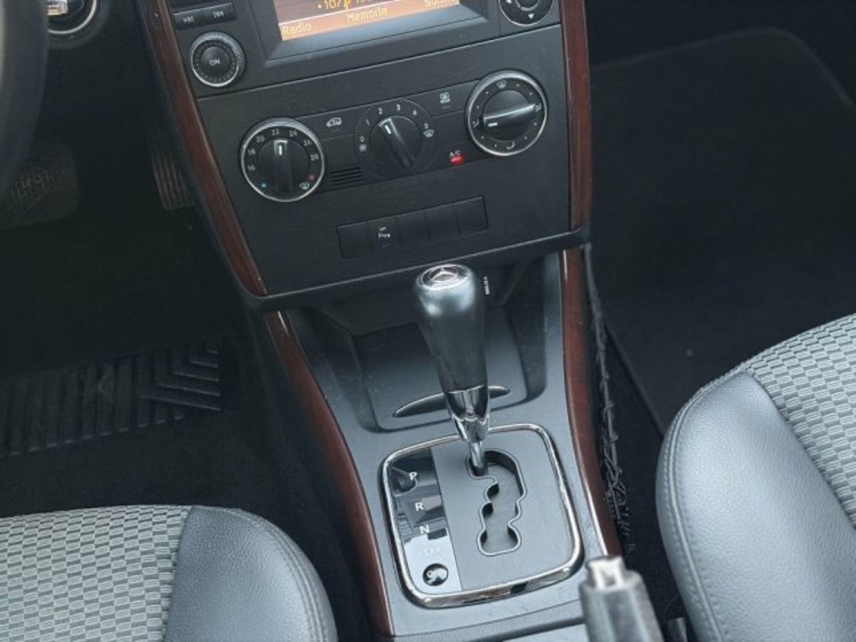 Mercedes-Benz Classe A 180 CDI Elegance (15)