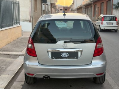 Mercedes-Benz Classe A 180 CDI Elegance (5)