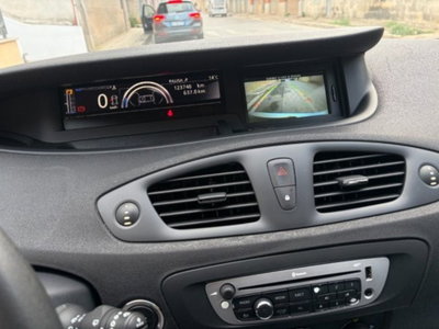 Renault Scenic E-Tech Electric 1.5 dCi 110CV Attractive (15)