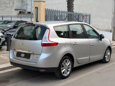Renault Scenic E-Tech Electric 1.5 dCi 110CV Attractive (3)
