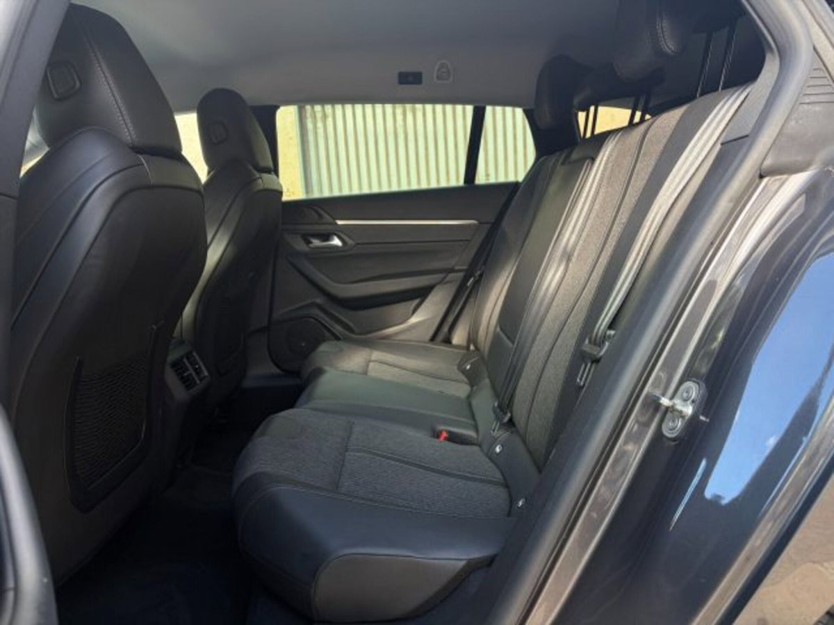 Peugeot 508 SW BlueHDi 130 Stop&Start EAT8 Allure Pack (13)