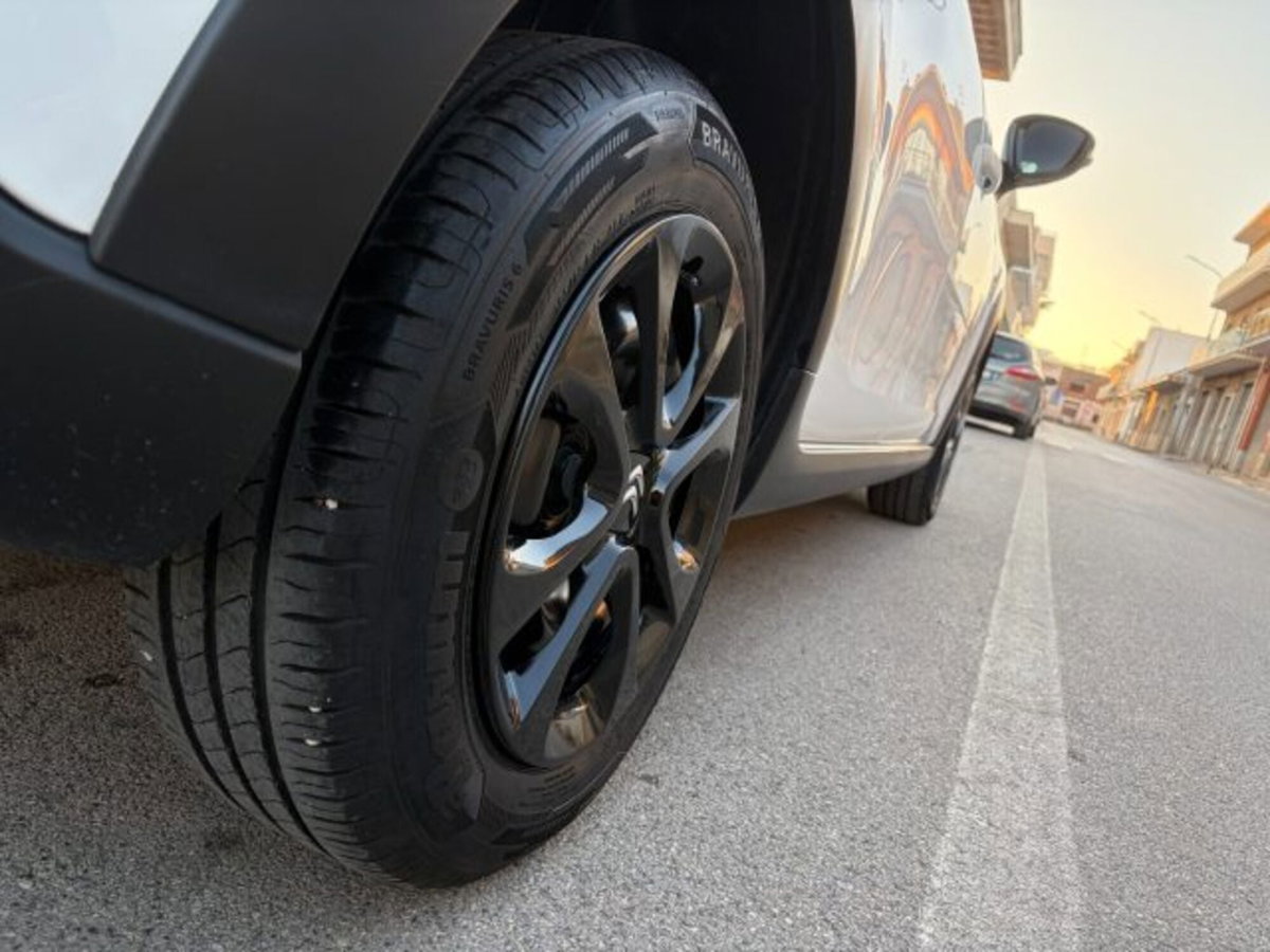Citroen C3 BlueHDi 100 S&S Feel (4)