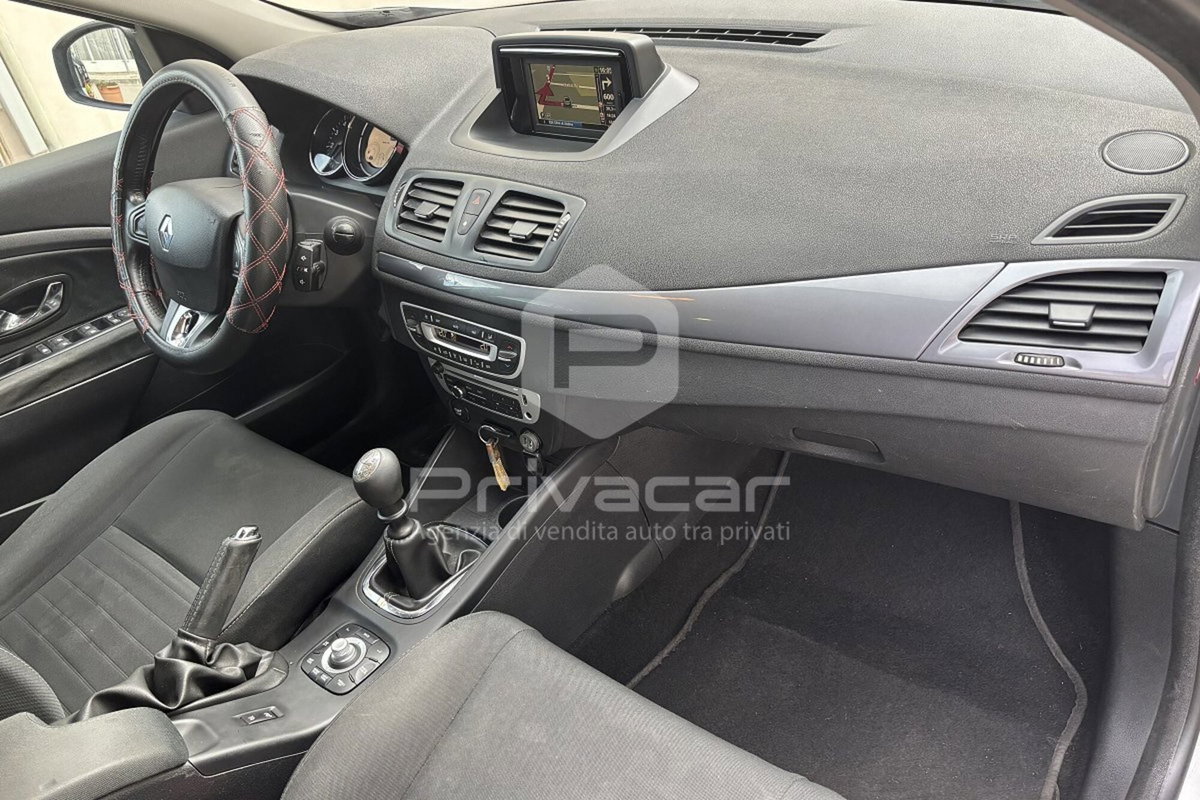Renault Mégane SporTour 1.5 dCi 110CV SporTour Wave (11)