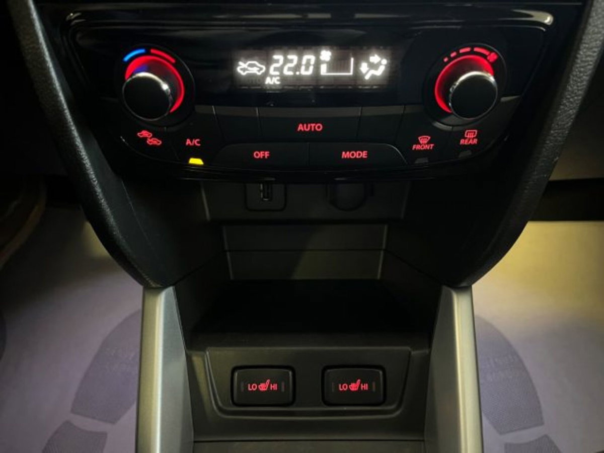 Suzuki Vitara 1.6 VVT V-Top (14)