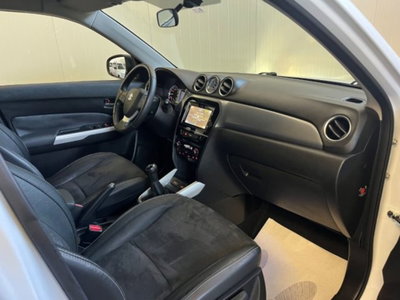 Suzuki Vitara 1.6 VVT V-Top (17)