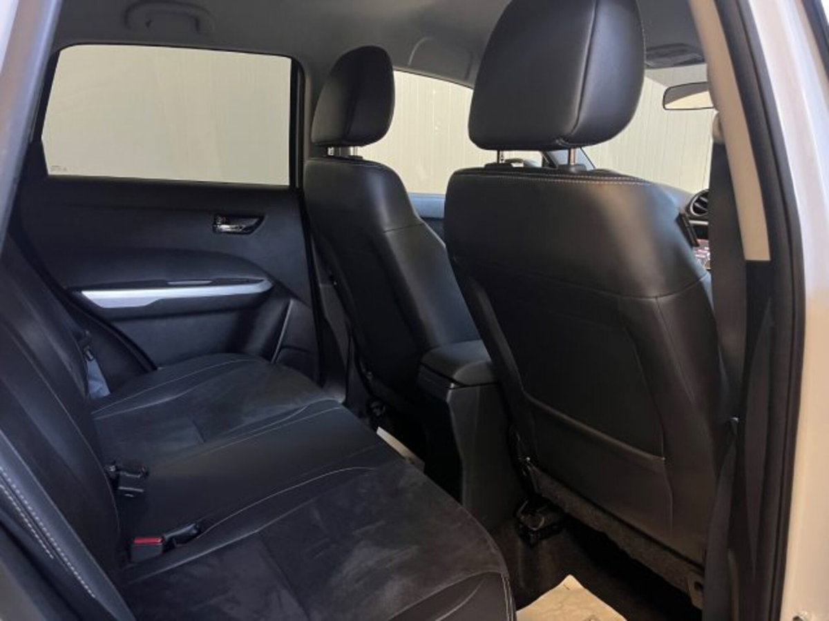 Suzuki Vitara 1.6 VVT V-Top (19)