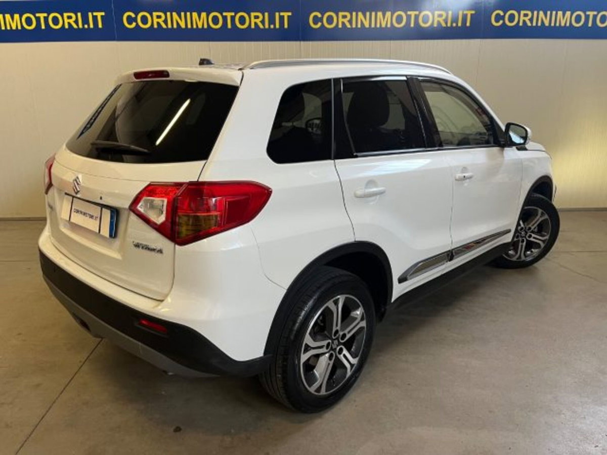 Suzuki Vitara 1.6 VVT V-Top (2)