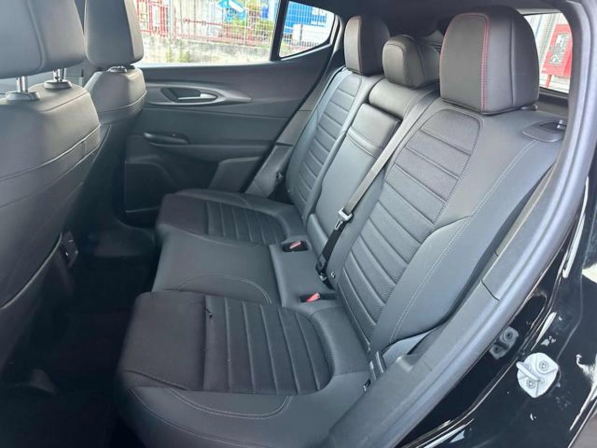 Alfa Romeo Tonale 1.6 Sprint 130cv tct6 (14)