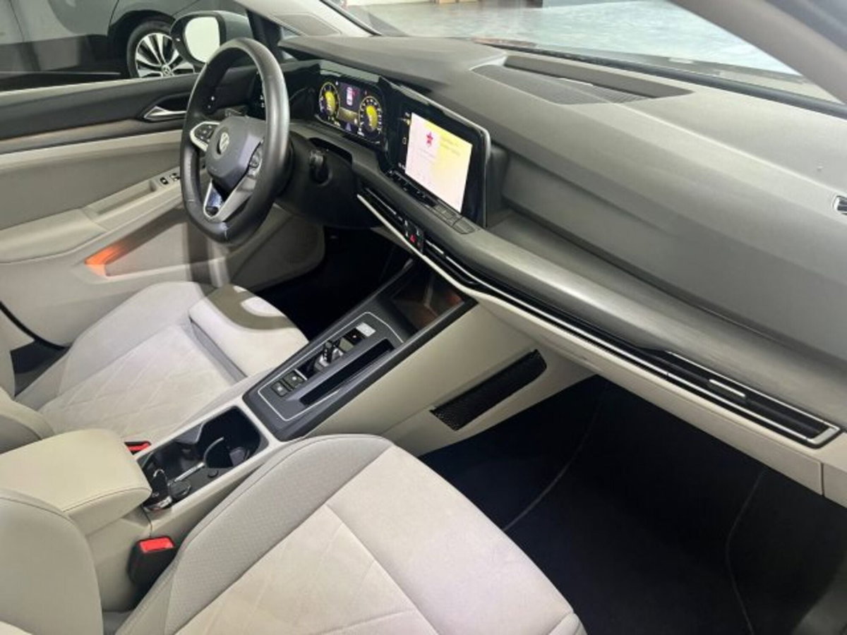 Volkswagen Golf 2.0 TDI 150 CV DSG SCR Style (10)