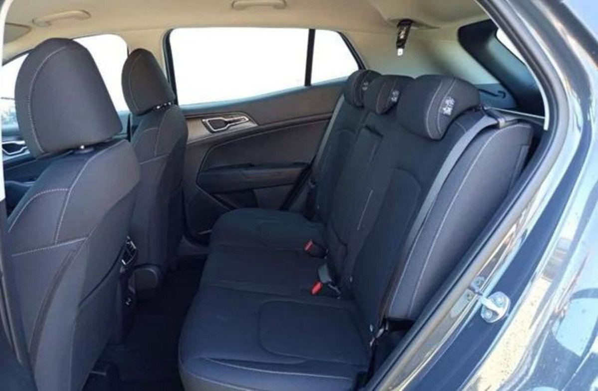 Kia Sportage 1.6 tgdi Business Gpl 2wd (7)