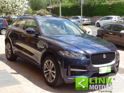Jaguar F-Pace 2.0 D 180 CV R-Sport (3)