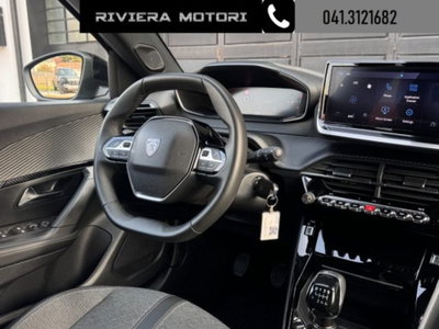 Peugeot 2008 PureTech 100 S&S Allure (5)