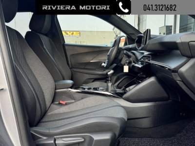 Peugeot 2008 PureTech 100 S&S Allure (9)