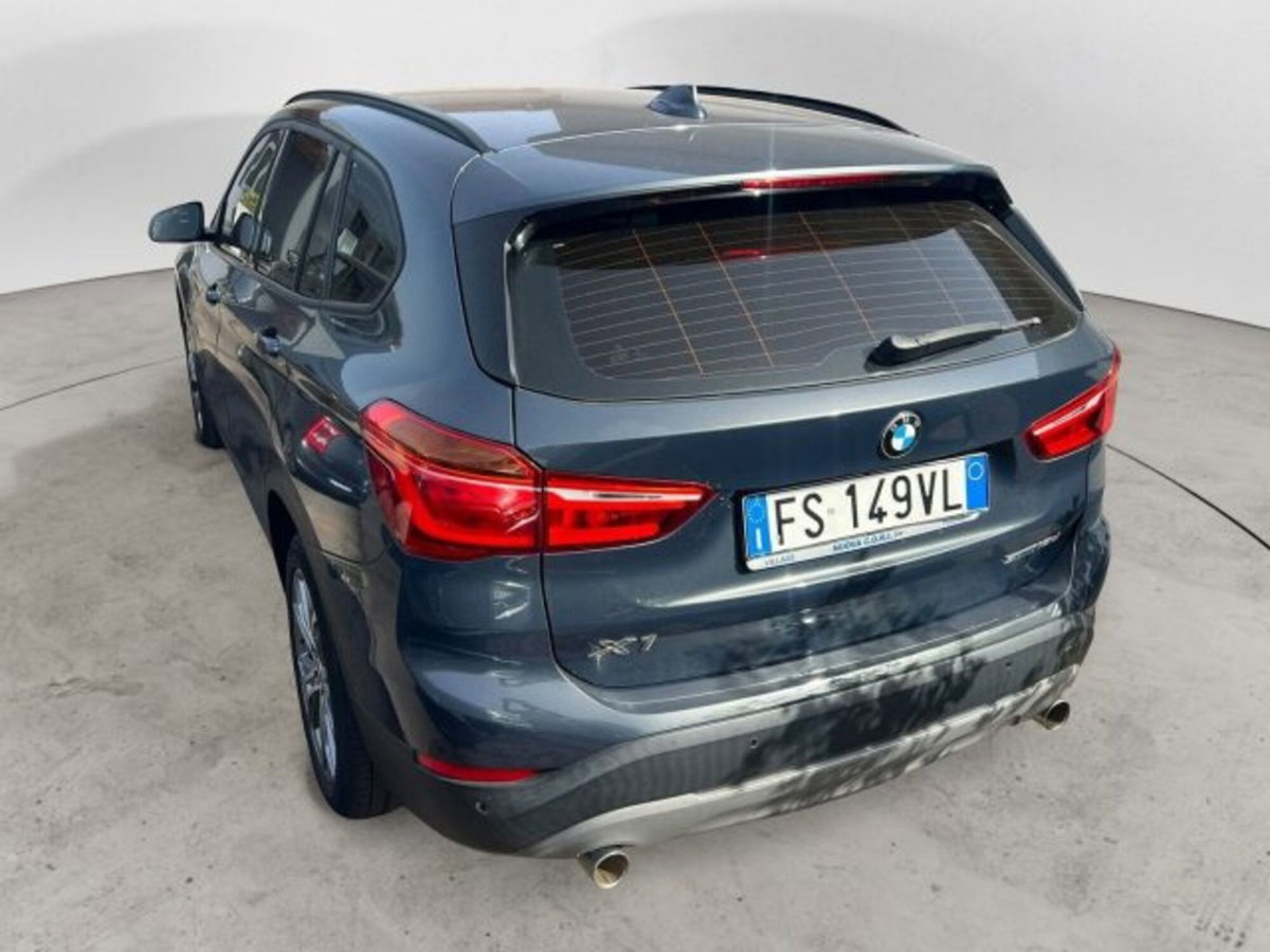 BMW X1 sDrive 18d Msport (4)
