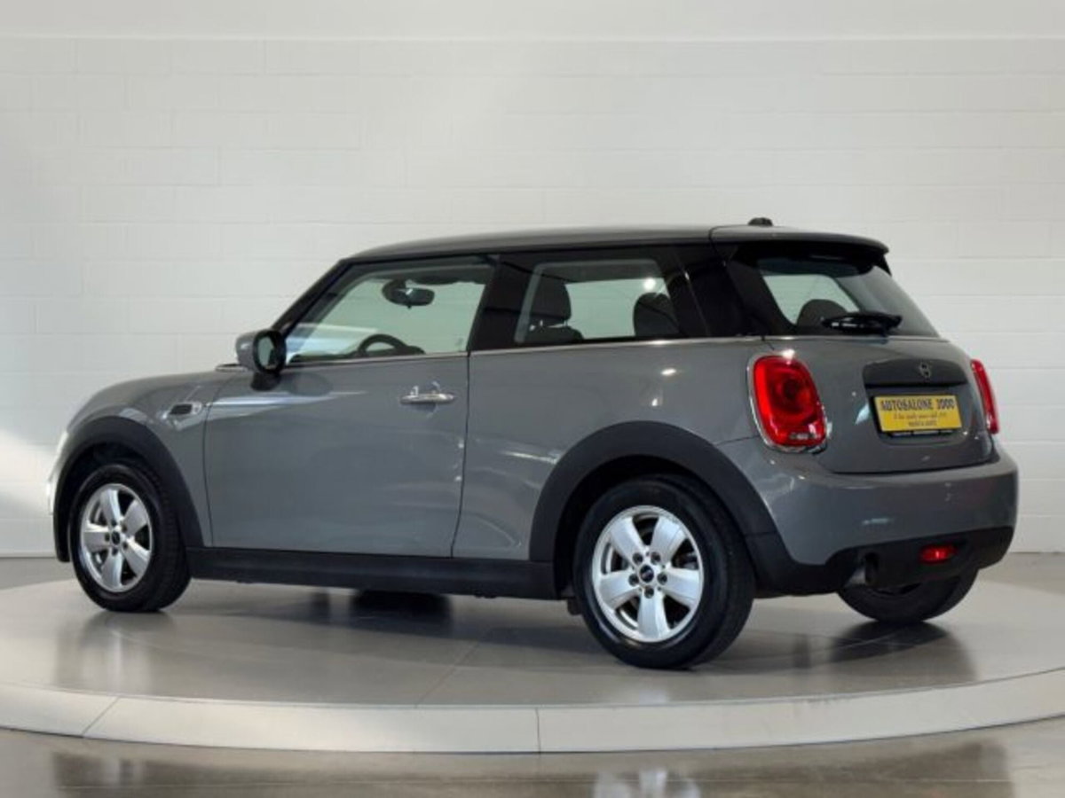 MINI Mini 1.5 One 75 CV (3)