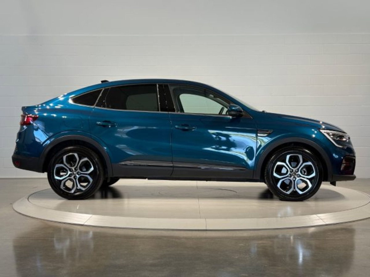Renault Arkana Hybrid E-Tech 145 CV Engineered (6)