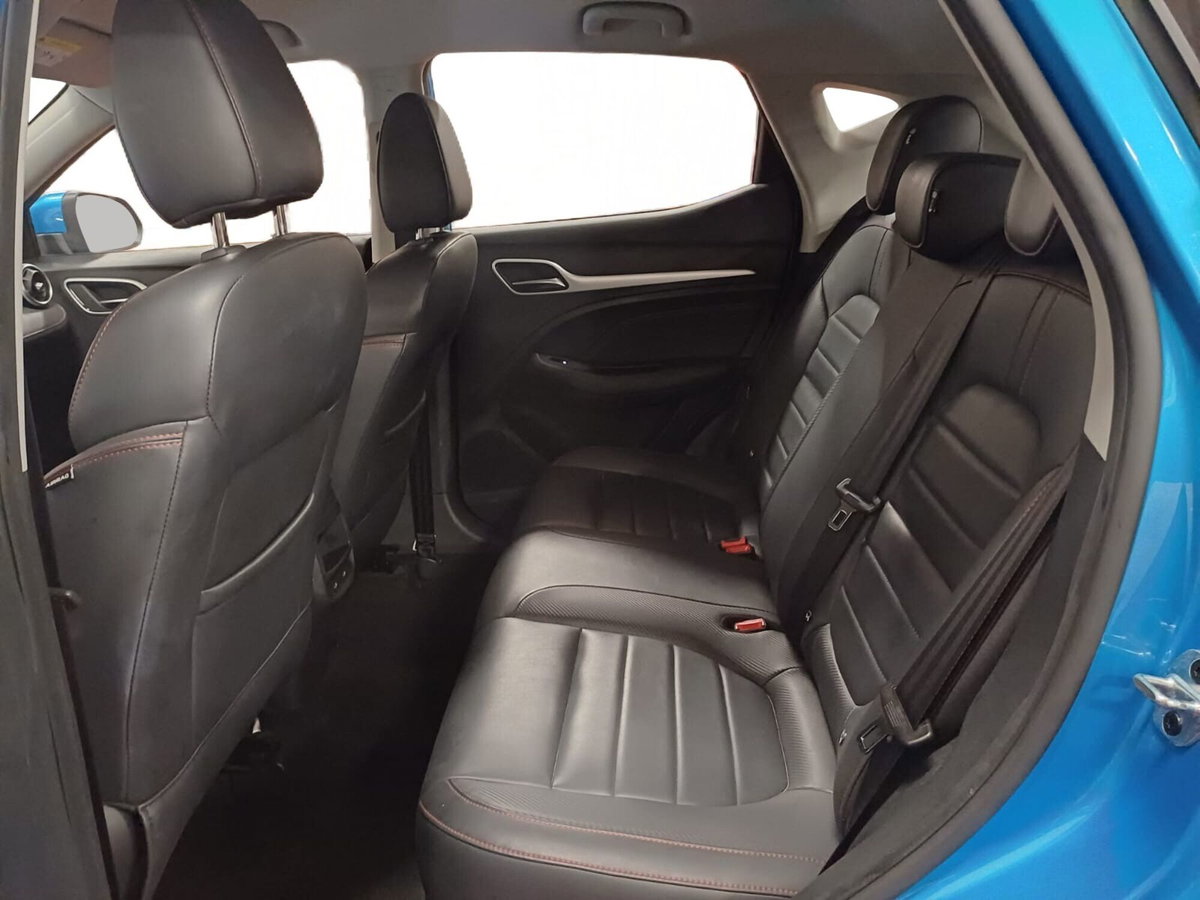 Mg ZS ZS 1.5 Luxury (11)