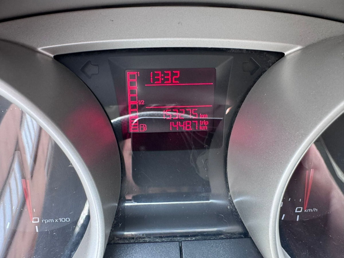 SEAT Ibiza ST 1.6 TDI CR DPF Style (14)