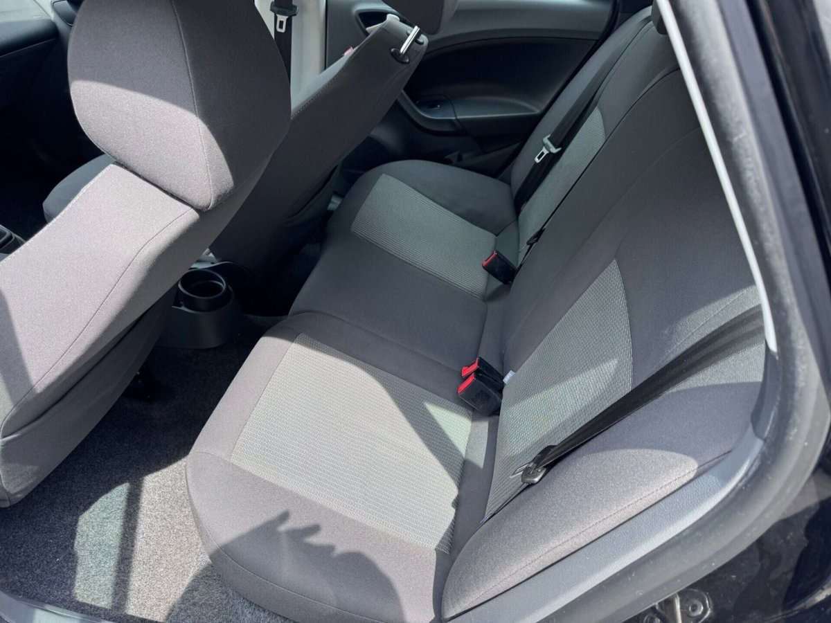 SEAT Ibiza ST 1.6 TDI CR DPF Style (9)