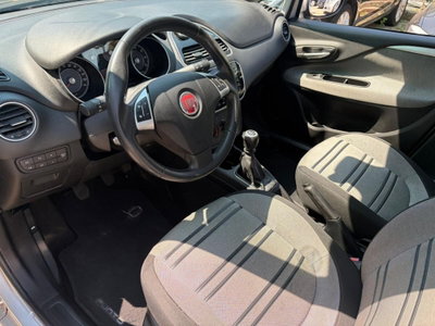 Fiat Punto Evo 1.4 5 porte Dynamic Natural Power (8)